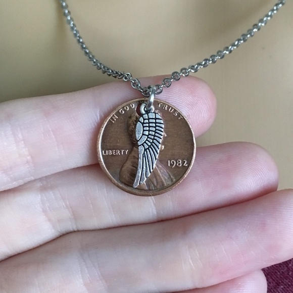 1959-1969 Lucky Penny Necklace Angel Wing Memorial Stainless Steel Coin Money - Picture 7 of 11